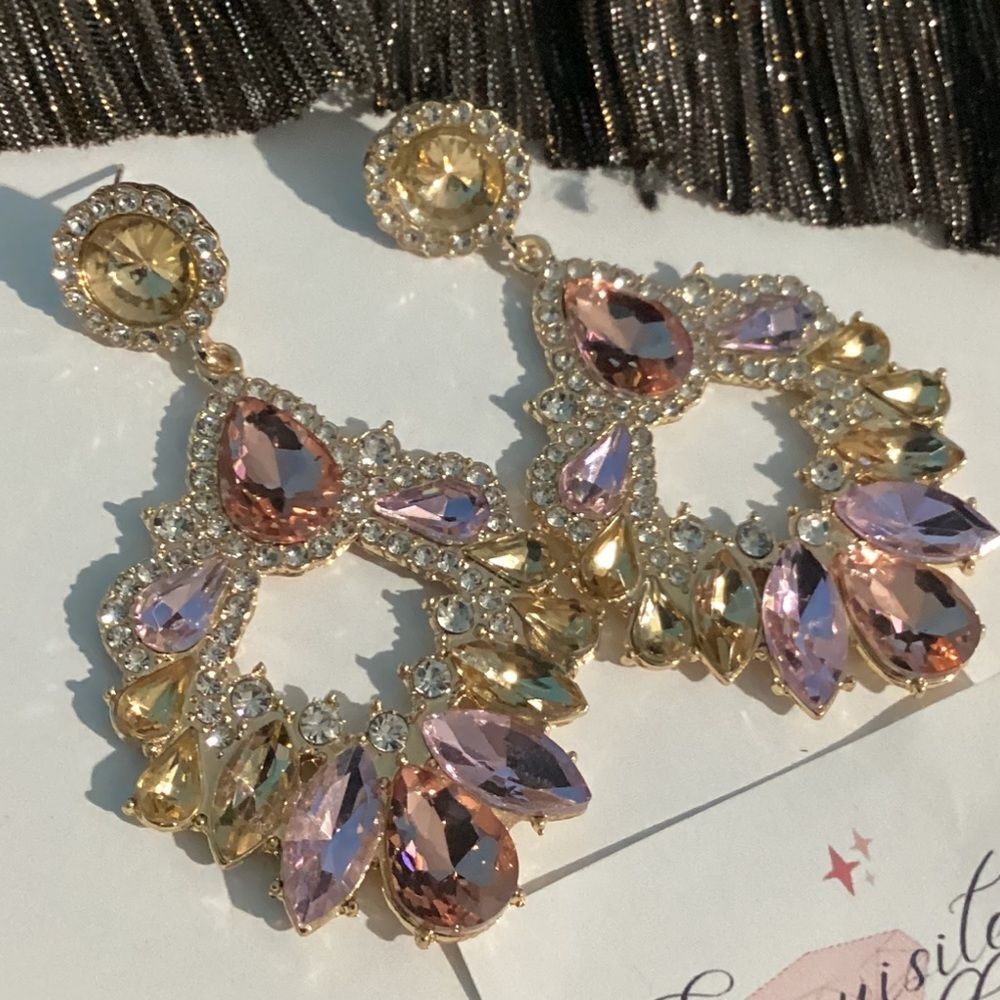 💋Pink Champagne crystal earrings